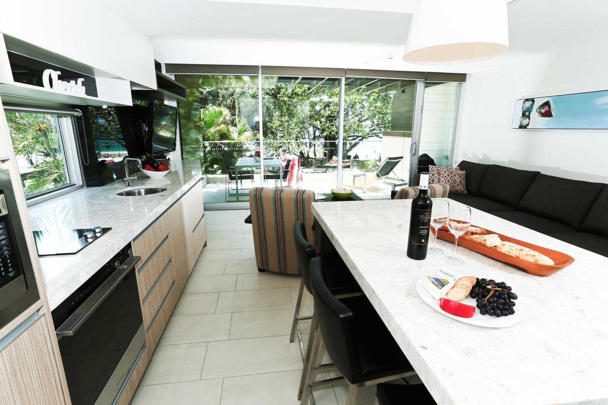 Seahaven Noosa Beachfront Resort Noosa Heads Exterior foto